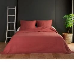 Linder Plaids Couvre Lit Et Taie Matelassés Polyester Vert Canard 240 X 180 -Plaids Soldes couvre lit et taie matelasses polyester brique 240 x 180 3