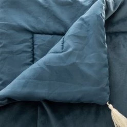 Home Maison Plaids Édredon En Velours Et Pompons Polyester Bleu 180x80 -Plaids Soldes edredon en velours et pompons polyester bleu 180x80 4