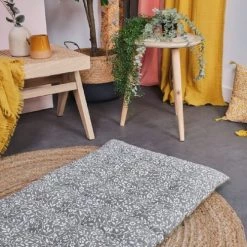 Today Matelas Et Coussins De Sol Matelas De Sol Bicolore Floral En Gaze De Coton Vert 60x120 Cm -Plaids Soldes matelas de sol bicolore floral en gaze de coton vert 60x120 cm 2