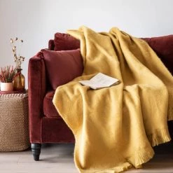 Maisons Du Monde Plaids Plaid à Franges Jaune Moutarde 127x152 -Plaids Soldes plaid a franges jaune moutarde 127x152 1000 15 30 208146 1