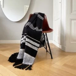 Malagoon Plaids Plaid Berbère Basalte 125x150 -Plaids Soldes plaid berbere basalte 125x150 4