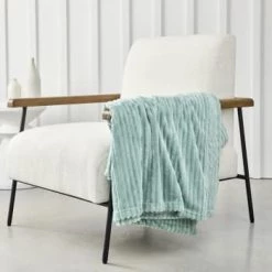 Today Plaids Plaid Cotelé Uni En Polyester Jaune 150X200 Cm -Plaids Soldes plaid cotele uni en polyester vert 150x200 cm