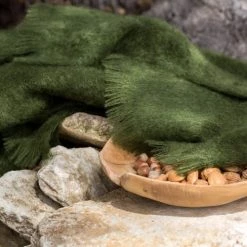 Brun De Vian-Tiran Plaids Plaid Doux Vaporeux En Laine Vert Kaki -Plaids Soldes plaid doux vaporeux en laine vert kaki 3