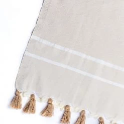 Febronie Plaids Plaid En Coton 130x170 Taupe Clair -Plaids Soldes plaid en coton 130x170 taupe clair 2