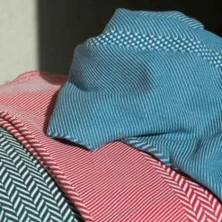 Febronie Plaids Plaid En Coton 160x250 Rouge -Plaids Soldes plaid en coton 160x250 rouge 10