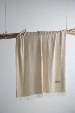 Naf Naf Plaids Plaid En Coton Beige 130x170 -Plaids Soldes plaid en coton beige 130x170 4