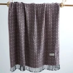 Guy Laroche Plaids Plaid En Coton Rose 130x170 -Plaids Soldes plaid en coton rose 130x170 4