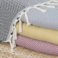 Febronie Plaids Plaid En Laine 130x170 Jaune Moutarde -Plaids Soldes plaid en laine 130x170 jaune moutarde 5