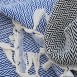 Febronie Plaids Plaid En Laine 130x170 Noir -Plaids Soldes plaid en laine 130x170 noir 3