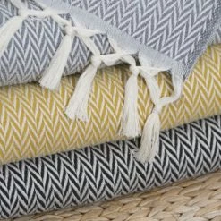 Febronie Plaids Plaid En Laine 160x250 Noir -Plaids Soldes plaid en laine 160x250 noir 3