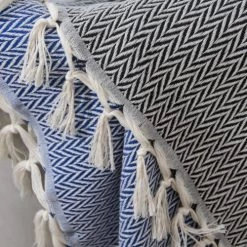 Febronie Plaids Plaid En Laine 160x250 Noir -Plaids Soldes plaid en laine 160x250 noir 4