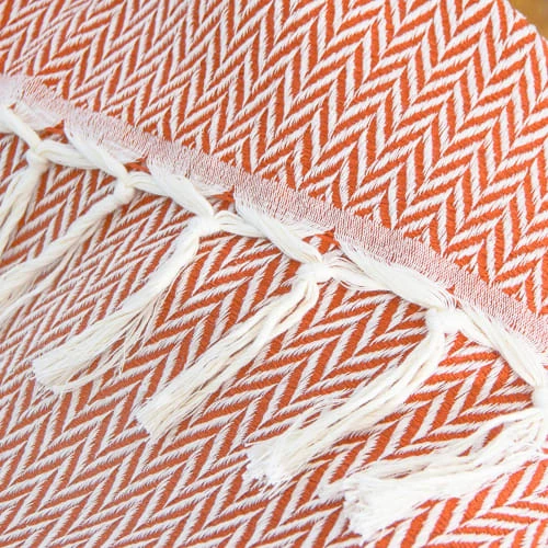 Febronie Plaids Plaid En Laine 160x250 Orange 5 Febronie Plaids Plaid En Laine 160x250 Orange – Image 3