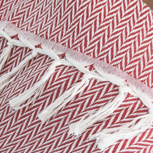 Febronie Plaids Plaid En Laine 160x250 Rouge 5 Febronie Plaids Plaid En Laine 160x250 Rouge – Image 3