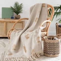 Maisons Du Monde Plaids Plaid En Lin Et Coton écrus Palmiers Tissés Jaune Moutarde 160x210