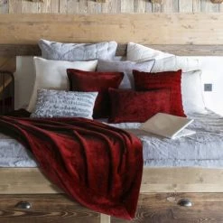 Vivaraise Plaids Plaid En Polyester Rubis 150 X 200 -Plaids Soldes plaid en polyester rubis 150 x 200 3