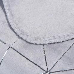 Maisons Du Monde Plaids Plaid Gris Motifs Graphiques Argentés 150x230 -Plaids Soldes plaid gris motifs graphiques argentes 150x230 1000 13 38 154526 4