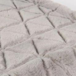 Maisons Du Monde Plaids Plaid Imitation Fourrure Grise 130x170 -Plaids Soldes plaid imitation fourrure grise 130x170 1000 2 29 158986 3