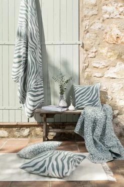 Magma Plaids Plaid Jacquard Safran 180x140cm -Plaids Soldes plaid jacquard jade 180x140cm