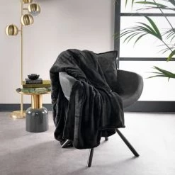 Dutch Decor Plaids Plaid Noir Fleece 150x200 Cm Uni -Plaids Soldes plaid noir fleece 150x200 cm uni 6