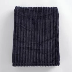 In The Mood Plaids Plaid Polaire Bleu Foncé 180x130 -Plaids Soldes plaid polaire bleu fonce 180x130 3