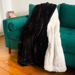 Le Comptoir De La Plage Plaids Plaid Polaire Doublé Imitation "Lapin" Noir 130x170cm