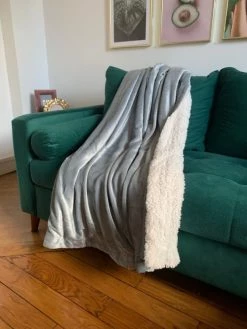 Le Comptoir De La Plage Plaids Plaid Polaire Doublé Imitation " Mouton" Gris Clair 130x170cm