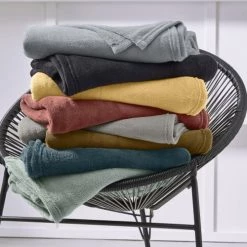 Today Plaids Plaid Uni En Polyester Bronze 125x150 Cm -Plaids Soldes plaid uni en polyester bronze 125x150 cm 3