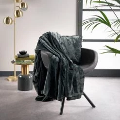 Dutch Decor Plaids Plaid Vert Fleece 150x200 Cm Uni -Plaids Soldes plaid vert fleece 150x200 cm uni 2